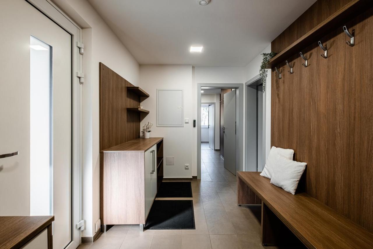 Apartmany Zabukem Mlynicky Dvur Экстерьер фото